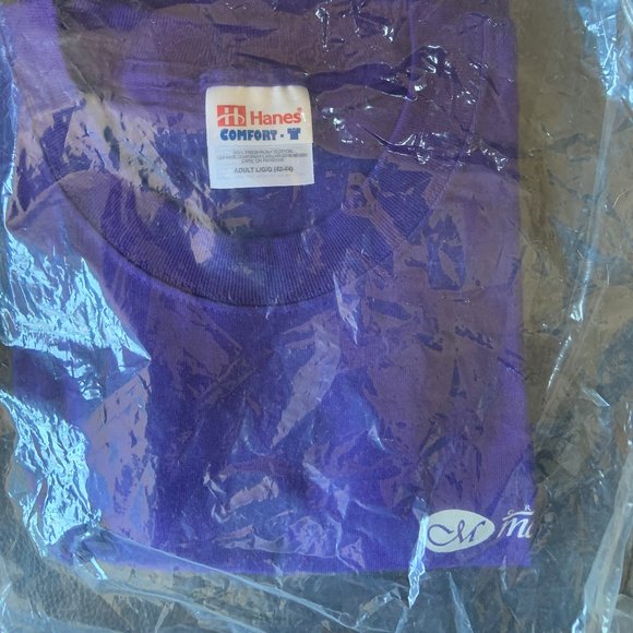 Creative Memories Purple T-Shirt - Picture 1 of 1